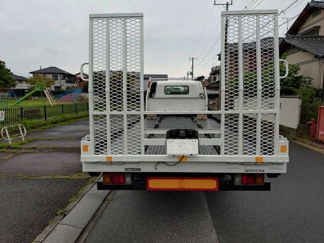 Toyota Toyoace 4