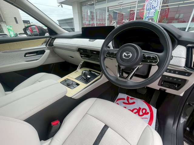 Mazda CX-60 4