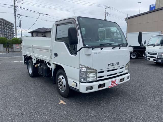 Isuzu Elf 9