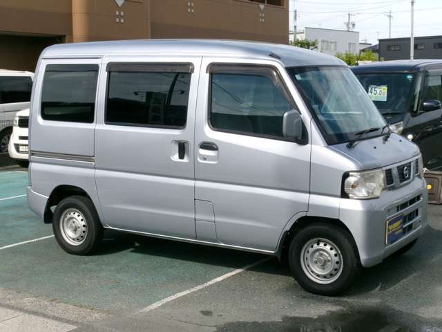 Nissan NV100 Clipper 7