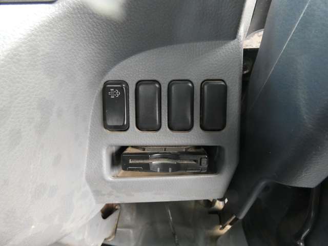 Mitsubishi Fuso Canter 12