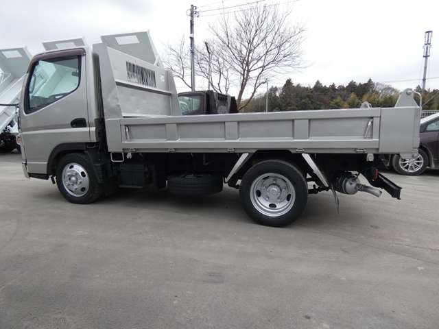 Mitsubishi Fuso Canter 8