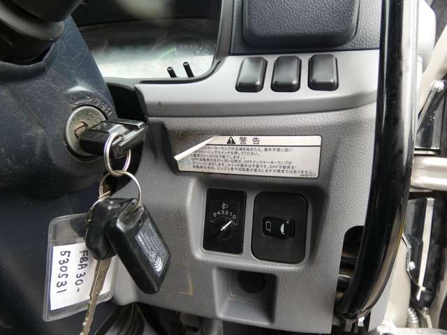 Mitsubishi Fuso Canter 11