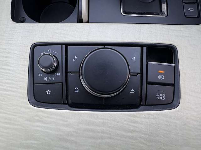 Mazda CX-80 8