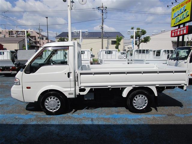 Mazda Bongo Truck 3