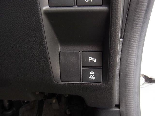 Honda N-VAN 12