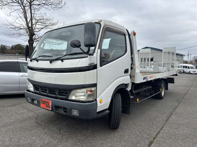 Hino Dutro 5
