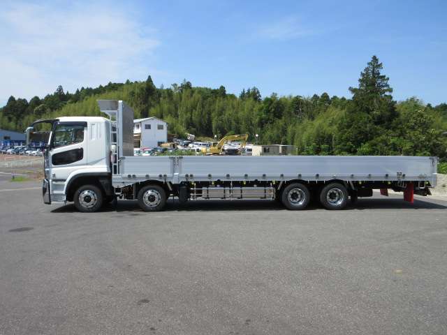 Mitsubishi Fuso Super Great 5
