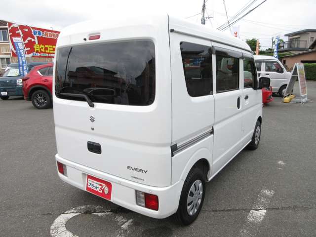 Suzuki Every 9