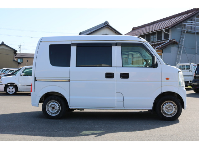 Suzuki Every 3