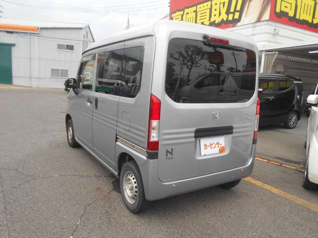 Honda N-VAN 8