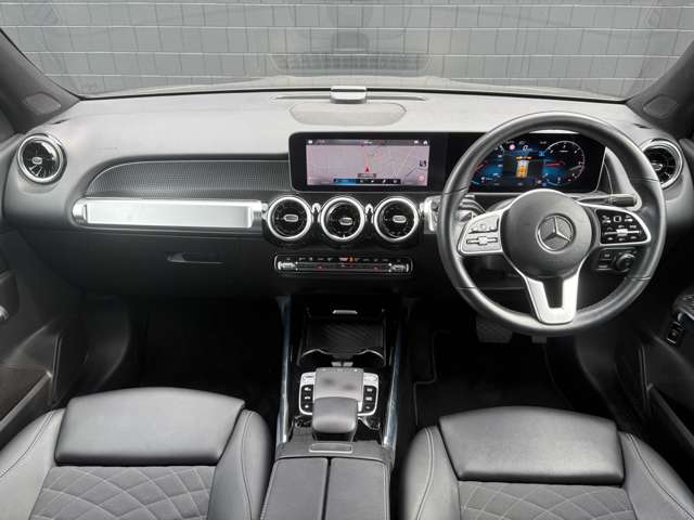 Mercedes-Benz GLB 5