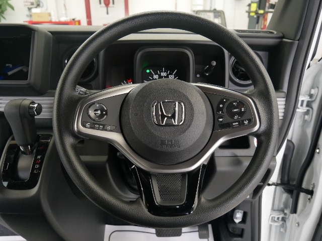 Honda N-VAN 9