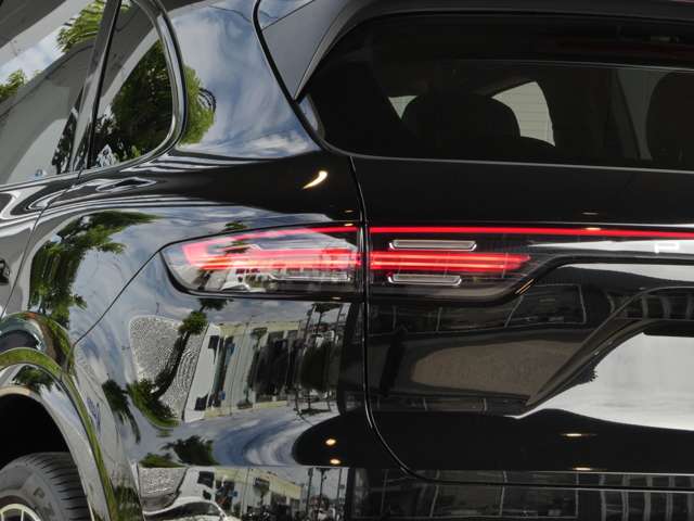 Porsche Cayenne 4