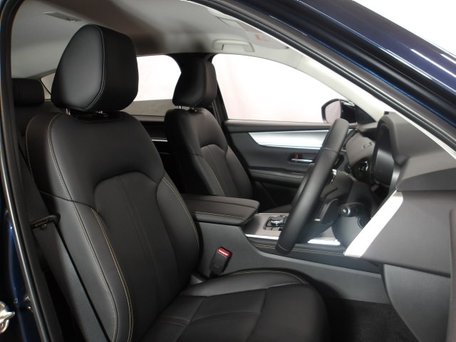 Mazda CX-60 8