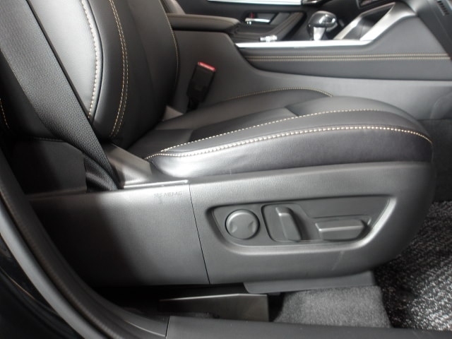Mazda CX-60 9