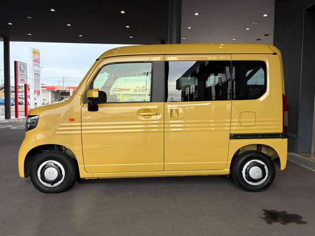 Honda N-VAN 12
