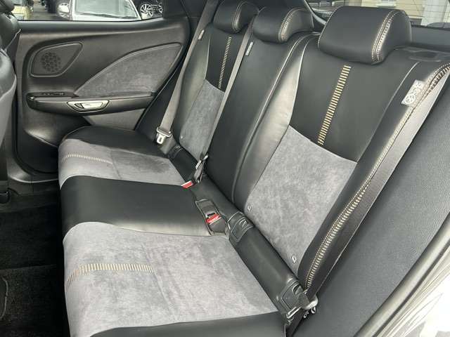 Lexus LBX 7