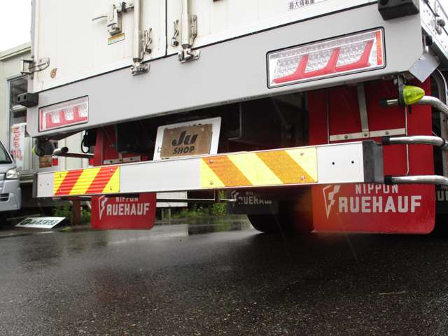 Mitsubishi Fuso Fighter 11