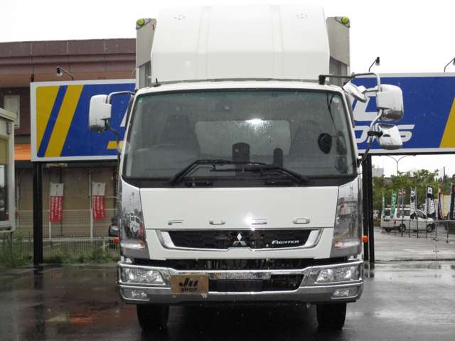 Mitsubishi Fuso Fighter 4