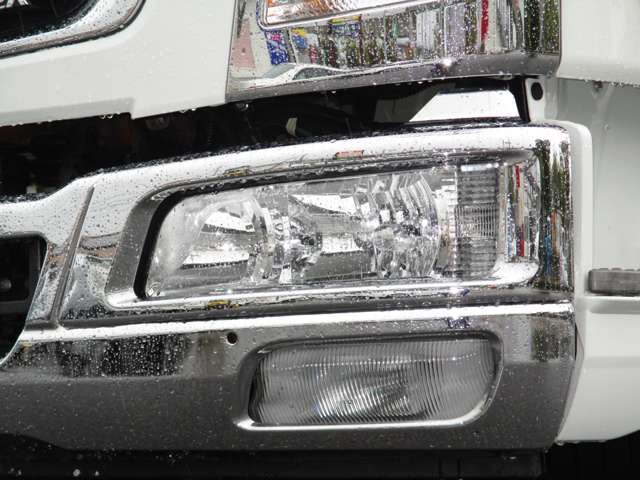 Mitsubishi Fuso Fighter 6