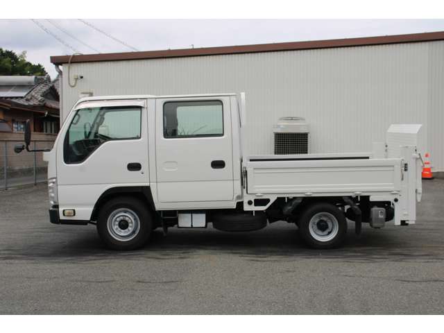 Isuzu Elf 6