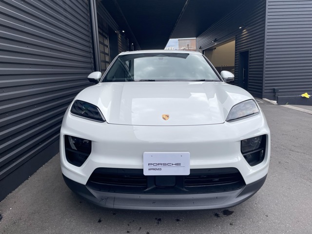 Porsche Macan 2