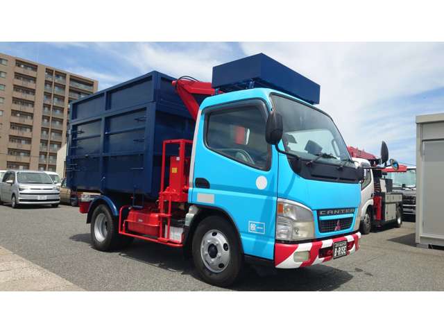 Mitsubishi Fuso Canter 2