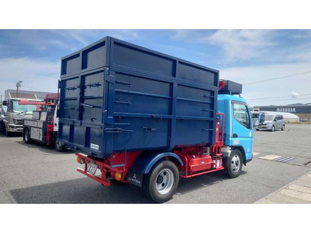 Mitsubishi Fuso Canter 3