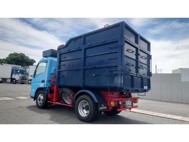 Mitsubishi Fuso Canter 4