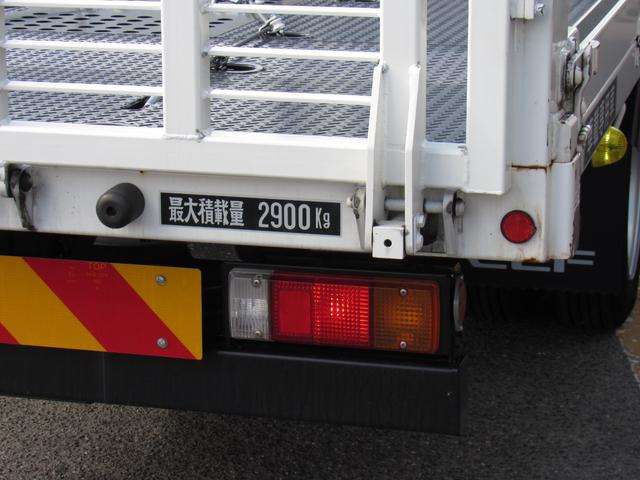 Isuzu Elf 5