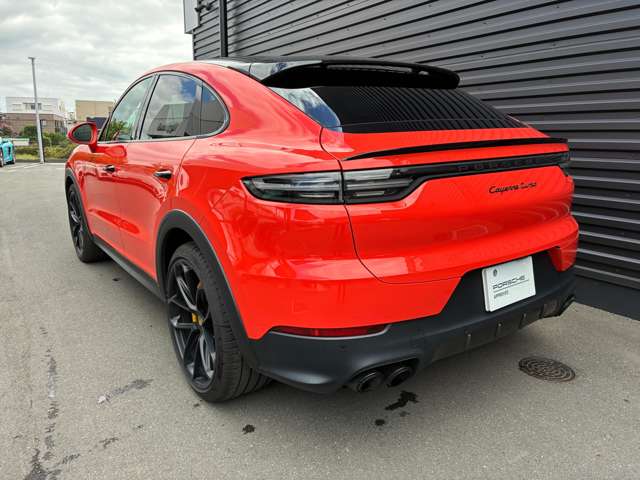 Porsche Cayenne Coupe 12