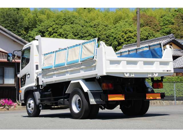 Hino Ranger 8