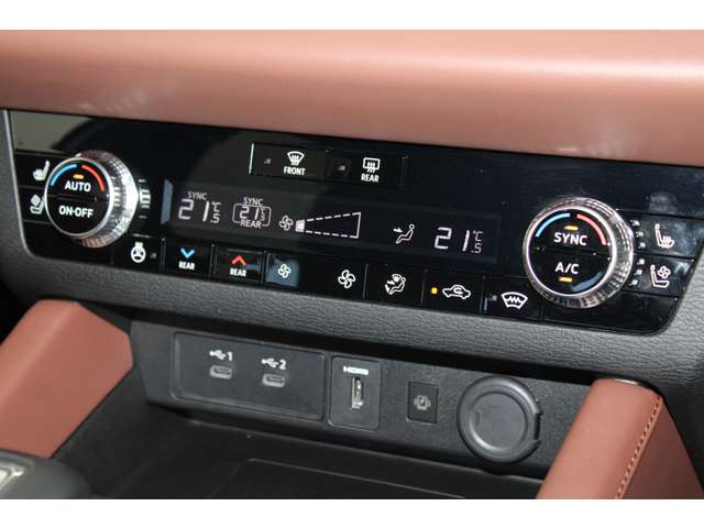 Mitsubishi Outlander 12