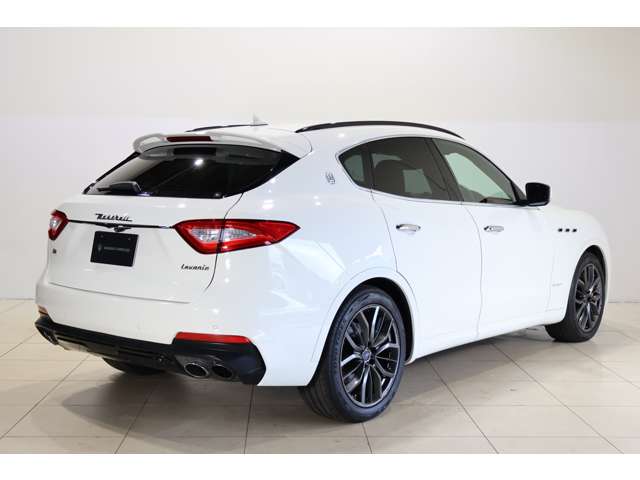 Maserati Levante 2