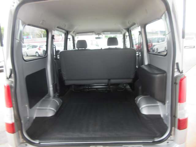 Toyota Town Ace Van 11