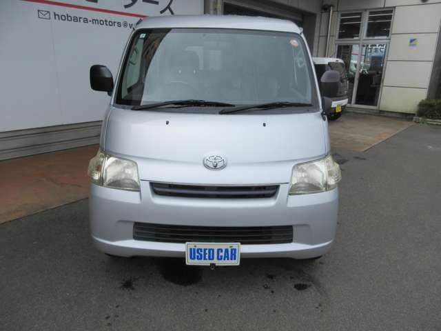 Toyota Town Ace Van 2