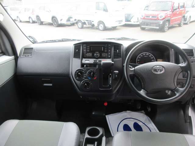 Toyota Town Ace Van 7