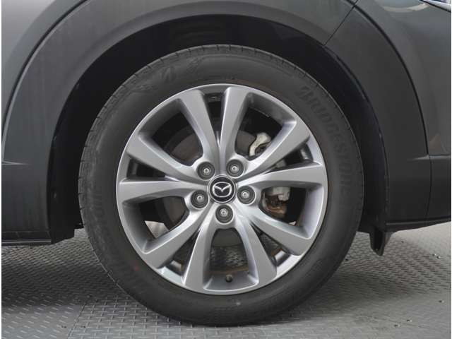 Mazda CX-30 10