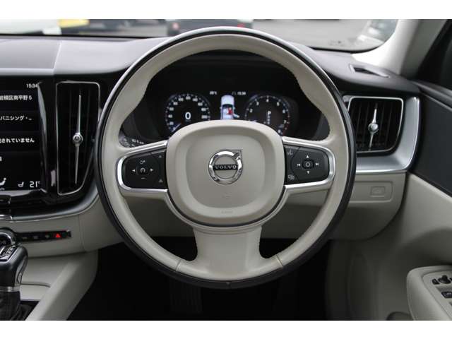 Volvo XC60 6