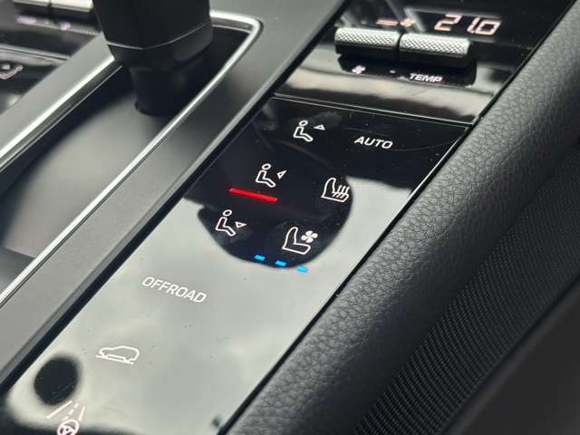 Porsche Macan 2