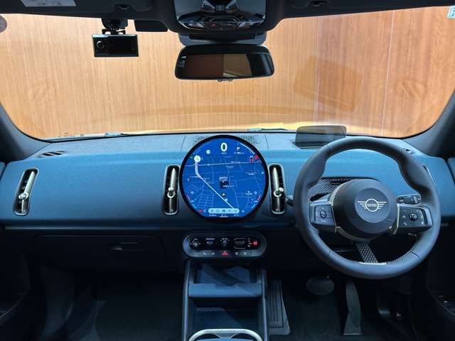 MINI Countryman 4