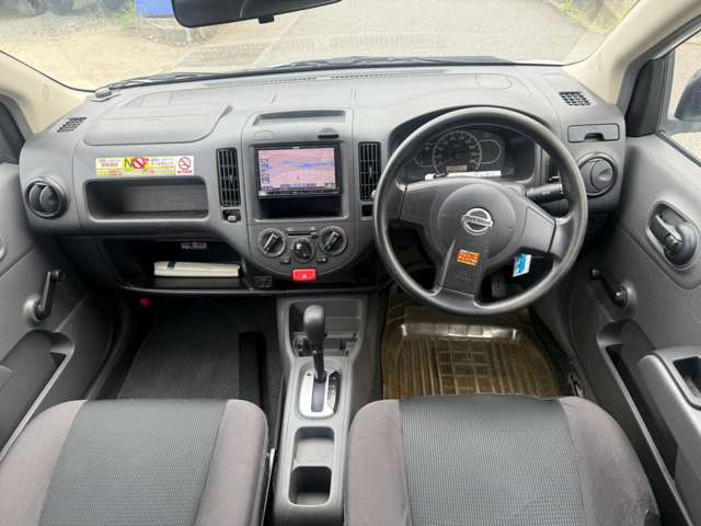 Nissan AD 9