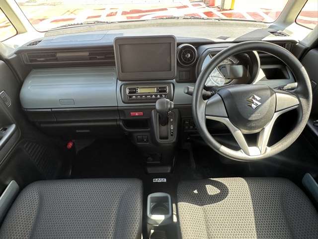 Suzuki Spacia Base 7