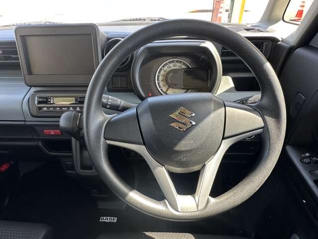 Suzuki Spacia Base 8