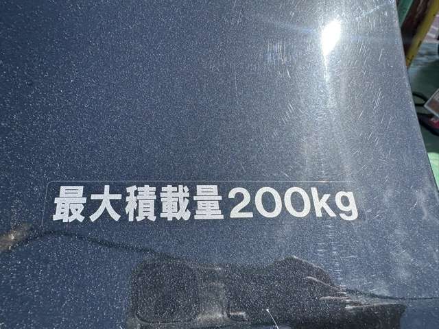 Suzuki Spacia Base 9