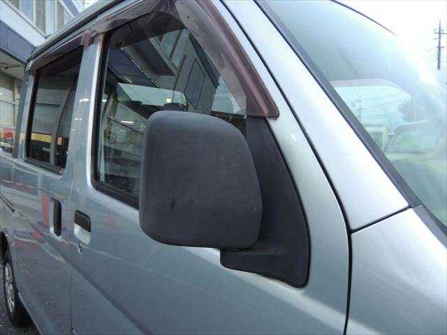 Daihatsu Hijet Deck Van 10