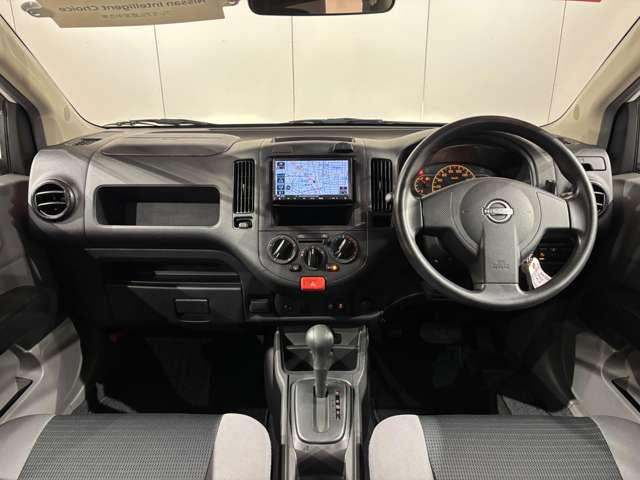 Nissan AD 3