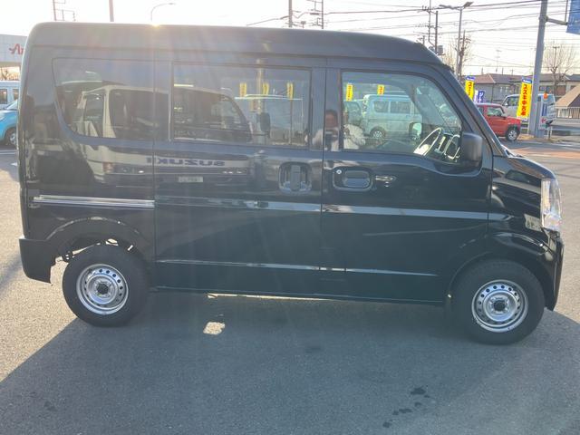 Suzuki Every 12