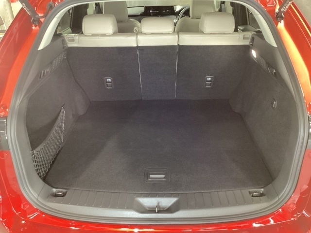 Mazda CX-60 11